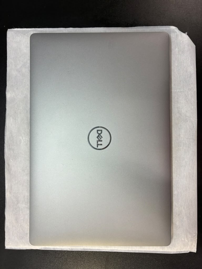 Dell Latitude 5510 15.6" Non-Touch i7-10610U 16GB RAM 512GB SSD - Poor Battery